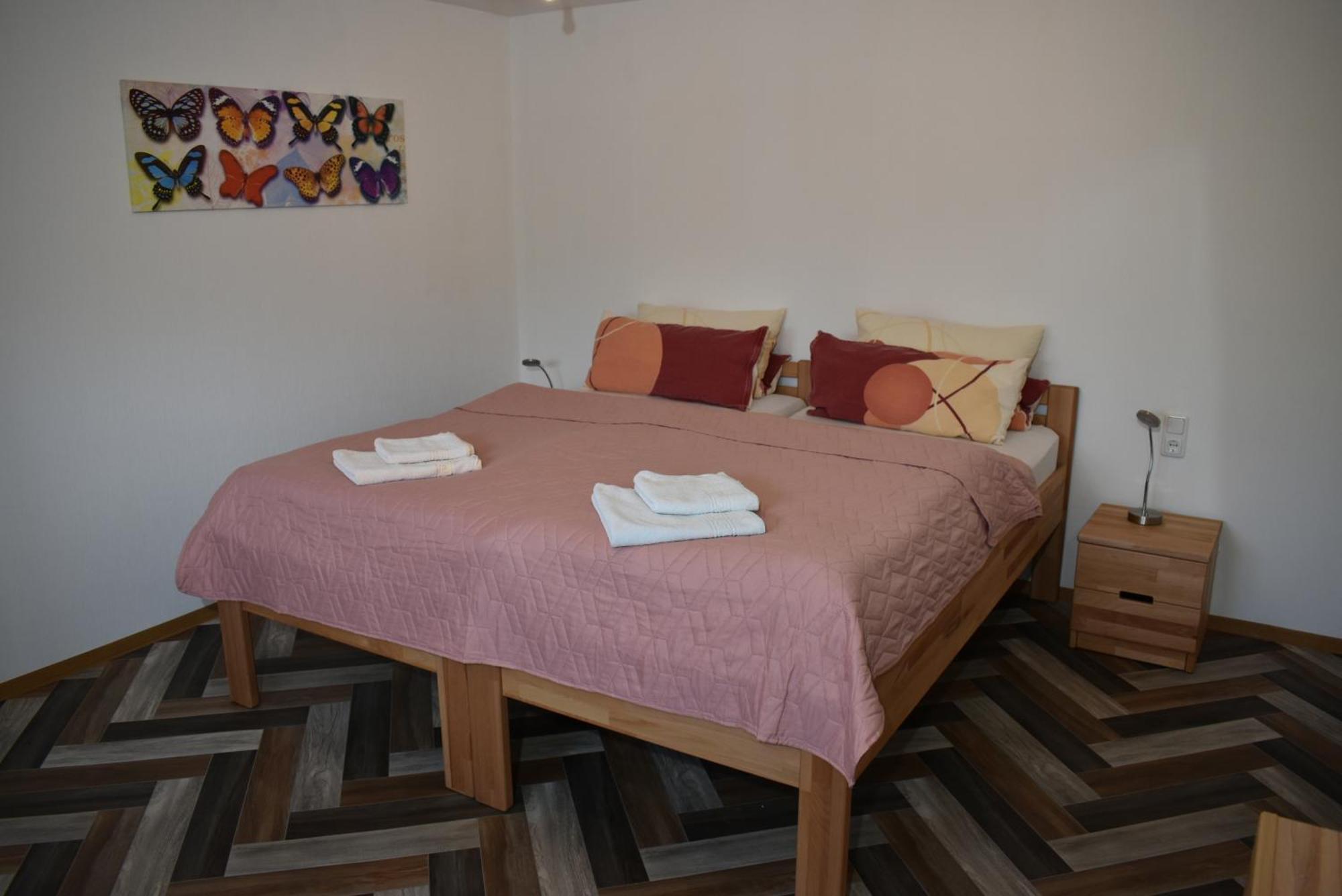 Ferienwohnung Am Steigerwaldrand Sugenheim Buitenkant foto