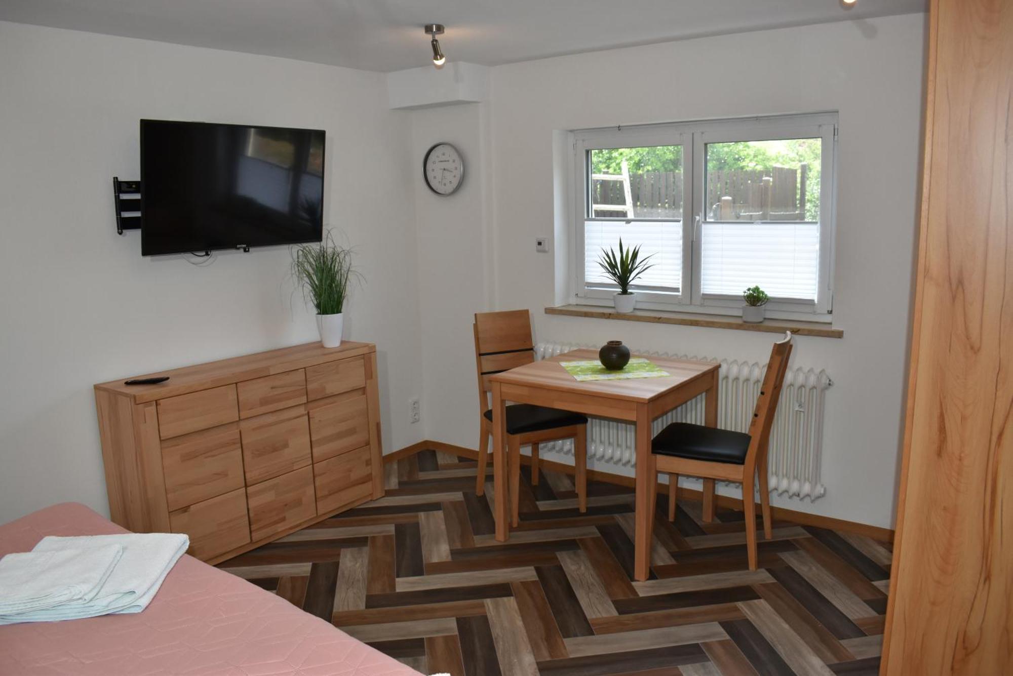 Ferienwohnung Am Steigerwaldrand Sugenheim Buitenkant foto